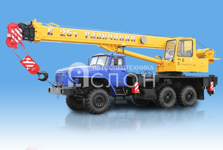 KC-55713-3В на шасси Урал-5557 Автокран KC-55713-3В «Галичанин» на шасси Урал-5557