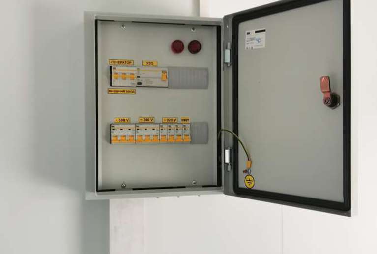 Агрегат ремонтно-сварочный АРС на шасси УРАЛ 4320-80Е5 с КМУ АНТ 8.5-2