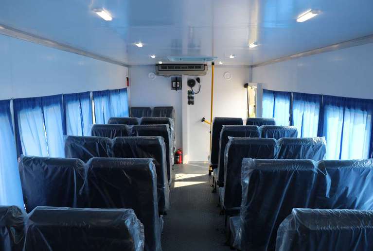Вахтовый автобус на шасси МАЗ 6317F9 (28 мест)