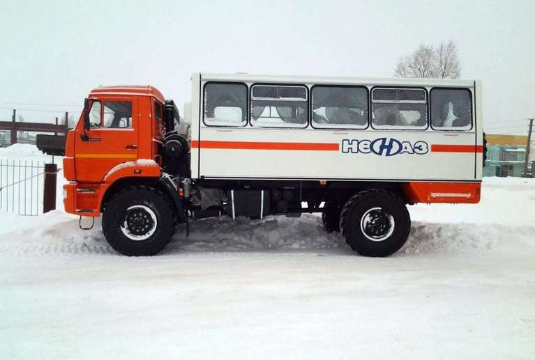 Вахтовый автобус КАМАЗ 43502 (НЕФАЗ)