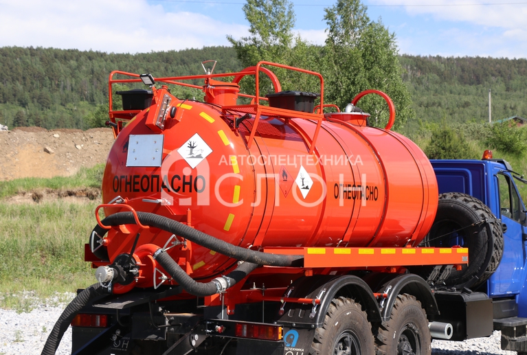 вакуумная автоцистерна АКН-10 Урал Некст