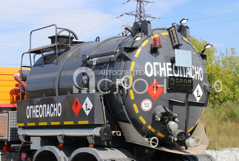 akns-12-на-mercedes-actros-(dl-250-+-comet-13022s)