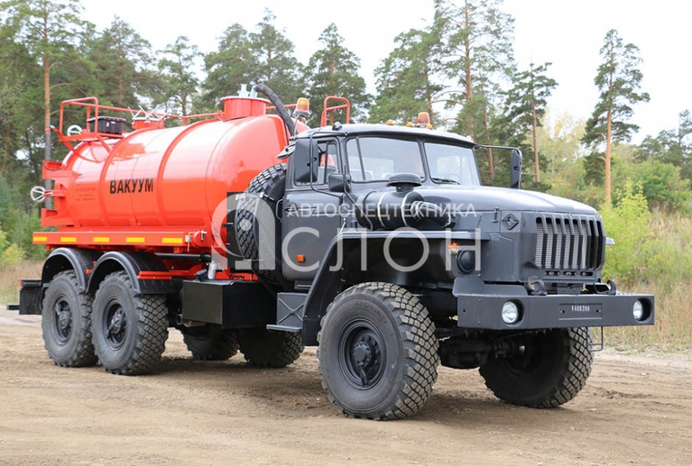 МВ-10 на шасси УРАЛ-4320 МВ-10 на шасси УРАЛ-4320
