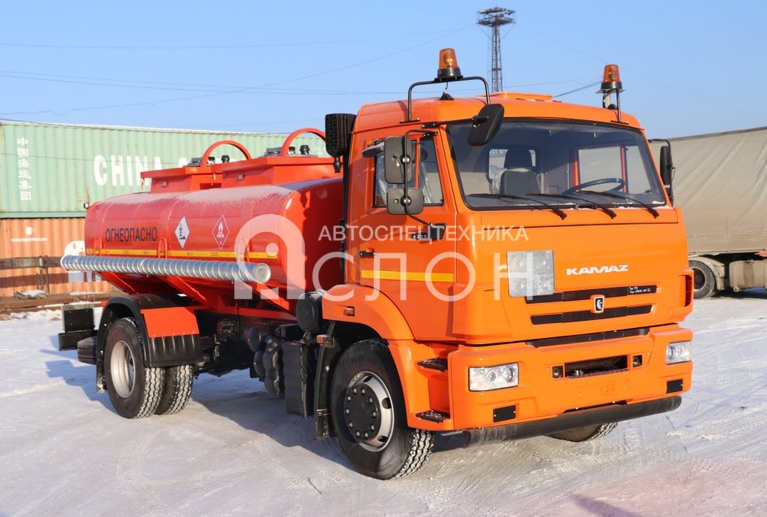 Автотопливозаправщик АТЗ-8,6 на шасси Камаз 43253-28 Автотопливозаправщик АТЗ-8,6 на шасси Камаз 43253-28