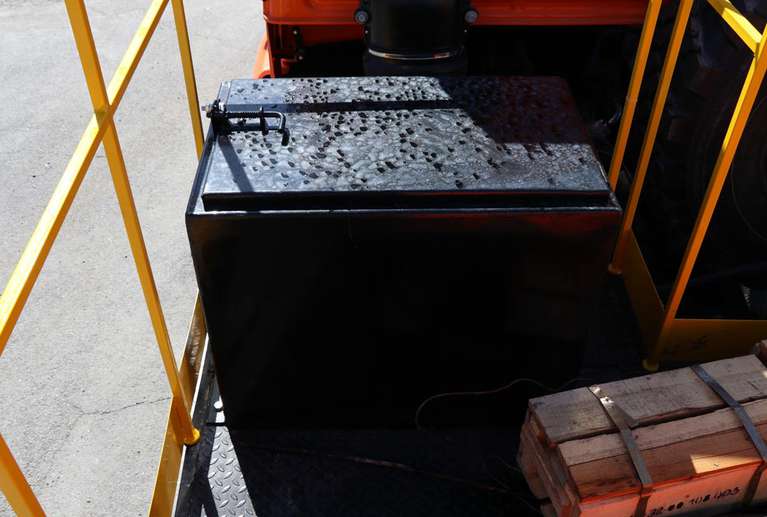 Установка для цементирования и кислотной обработки скважин КАМАЗ 43502