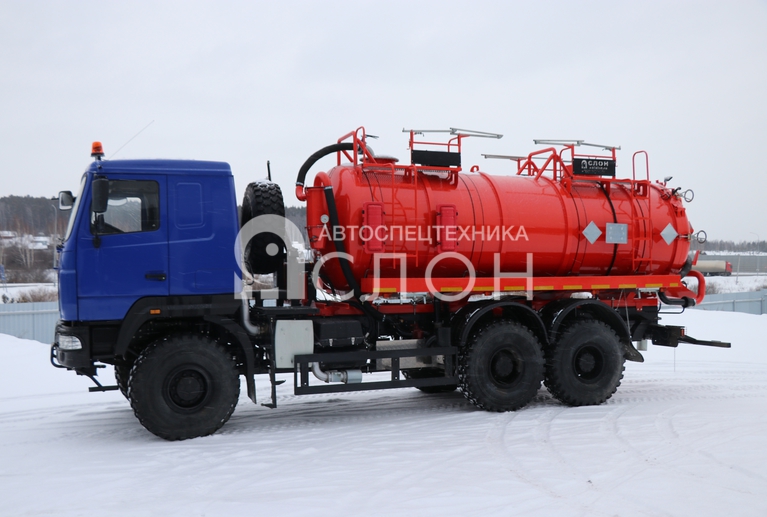 Вакуумный нефтесборщик АКН-15 ОД на шасси МАЗ 6х6 односкат