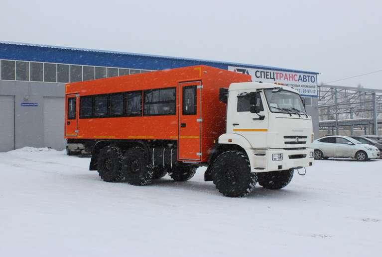Вахтовый автобус КАМАЗ 43118