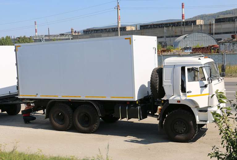 Изотермический фургон на шасси КАМАЗ 65111 + прицеп МАЗ