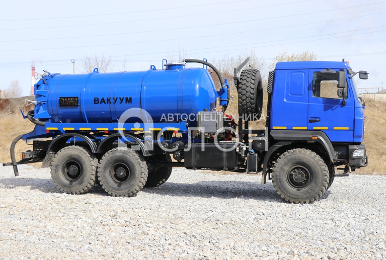 vakuumnaya-mashina-mv-11-na-shassi-maz-631828-8578-052