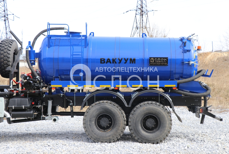 vakuumnaya-mashina-mv-11-na-shassi-maz-631828-8578-052