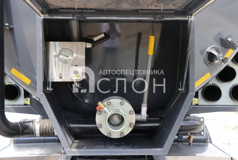 Вакуумная машина МВ-30 на шасси SCANIA