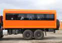 Вахтовый автобус КАМАЗ 43118-50 (со скосами в верхней части) (28 мест)